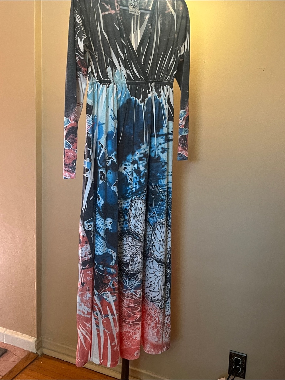 Vocal Multi-Color Long Sleeve embellished Maxi Dress - Blue, Coral size Large